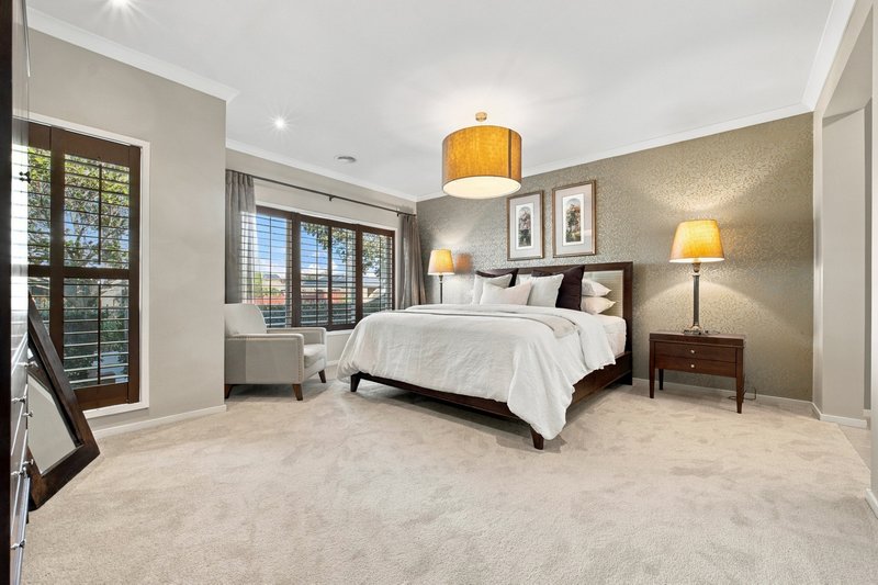 Photo - 5 Sunline Way, Lyndhurst VIC 3975 - Image 2