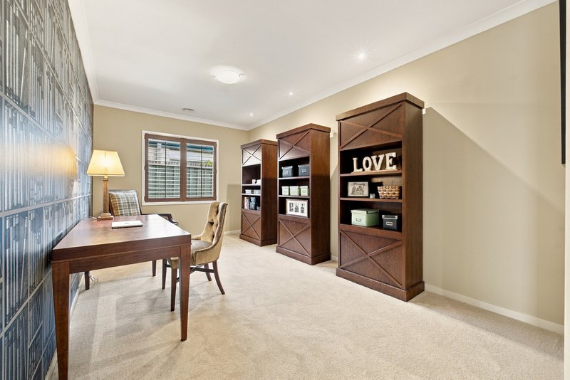 Photo - 5 Sunline Way, Lyndhurst VIC 3975 - Image 5
