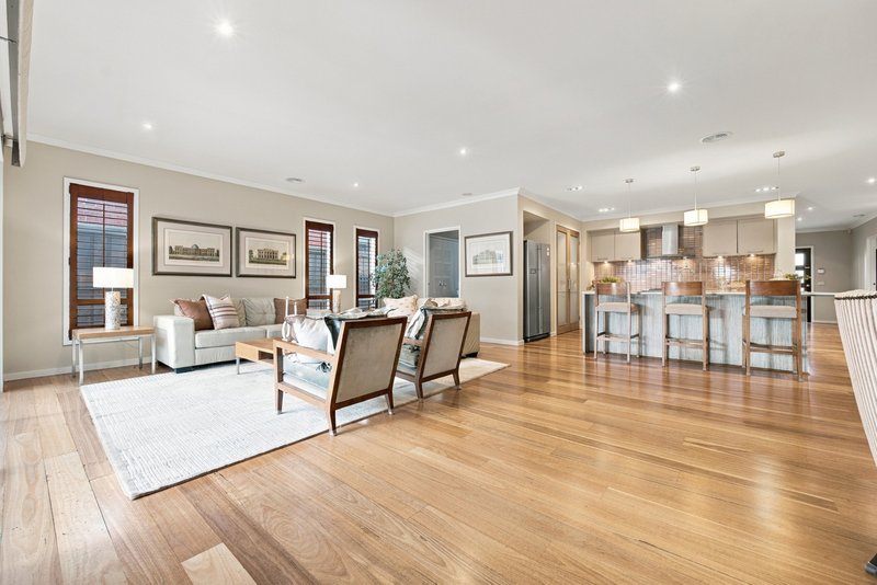 Photo - 5 Sunline Way, Lyndhurst VIC 3975 - Image 8