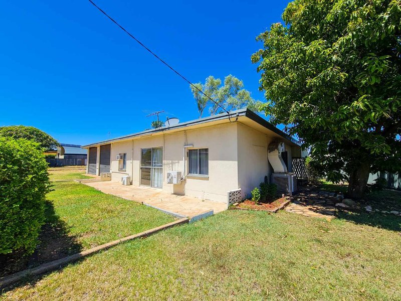 Photo - 5 Sunset Drive, Mount Isa QLD 4825 - Image 14