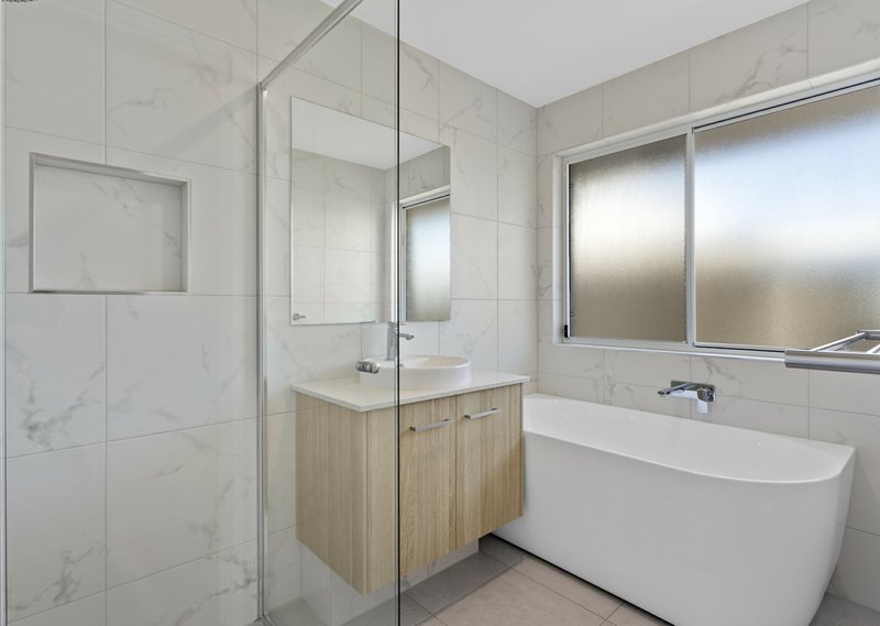 Photo - 5 Surf Close, Old Bar NSW 2430 - Image 16