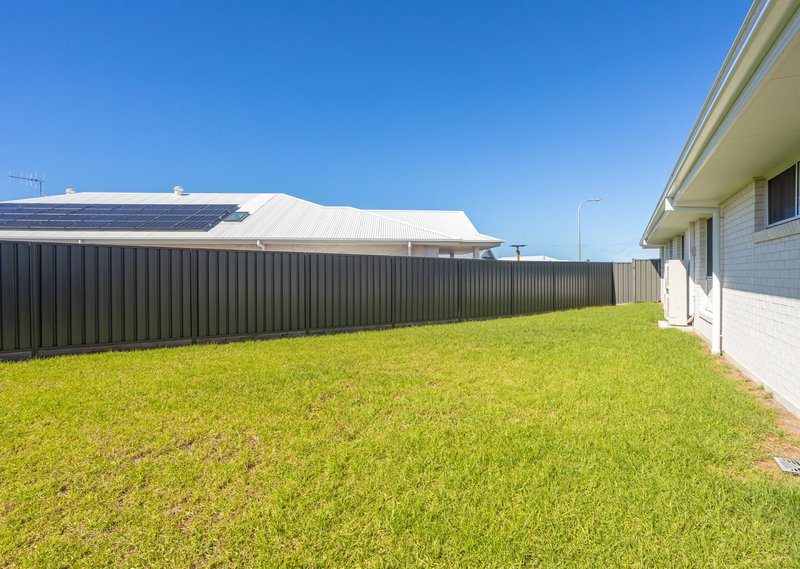 Photo - 5 Surf Close, Old Bar NSW 2430 - Image 19