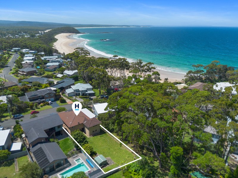 5 Surfers Avenue, Narrawallee NSW 2539