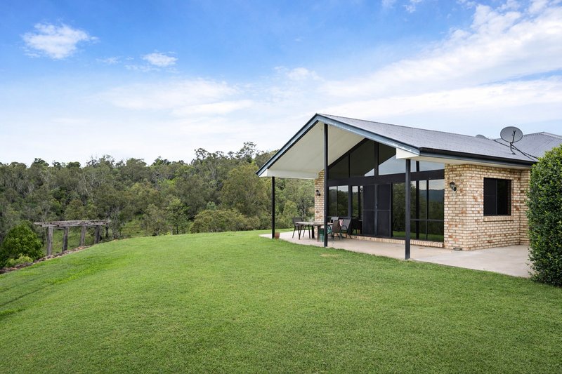 Photo - 5 Surprise Lane, Mulgowie QLD 4341 - Image 6