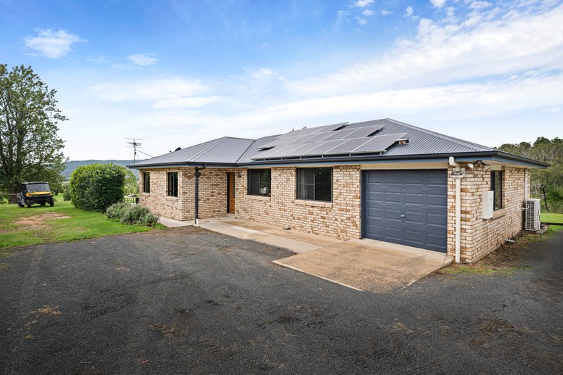 Photo - 5 Surprise Lane, Mulgowie QLD 4341 - Image 17