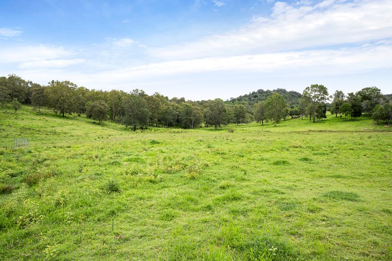 Photo - 5 Surprise Lane, Mulgowie QLD 4341 - Image 25