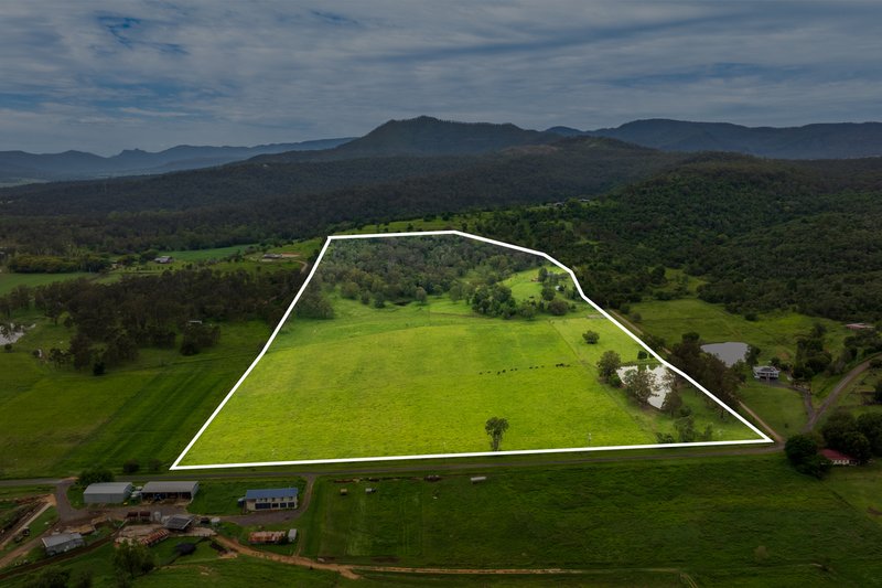 Photo - 5 Surprise Lane, Mulgowie QLD 4341 - Image 30