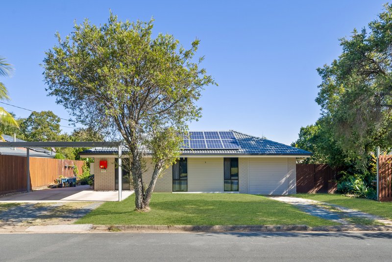 Photo - 5 Sutherland Street, Redcliffe QLD 4020 - Image 1