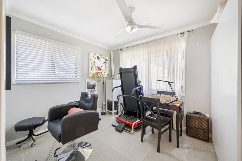 Photo - 5 Sutherland Street, Redcliffe QLD 4020 - Image 12