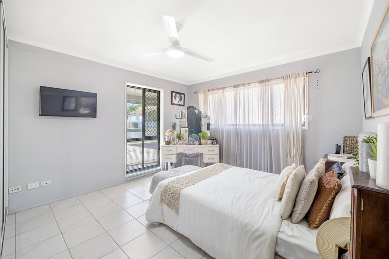 Photo - 5 Sutherland Street, Redcliffe QLD 4020 - Image 14
