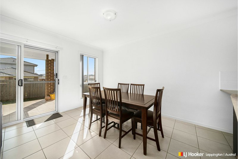 Photo - 5 Swamphen Street, Austral NSW 2179 - Image 4