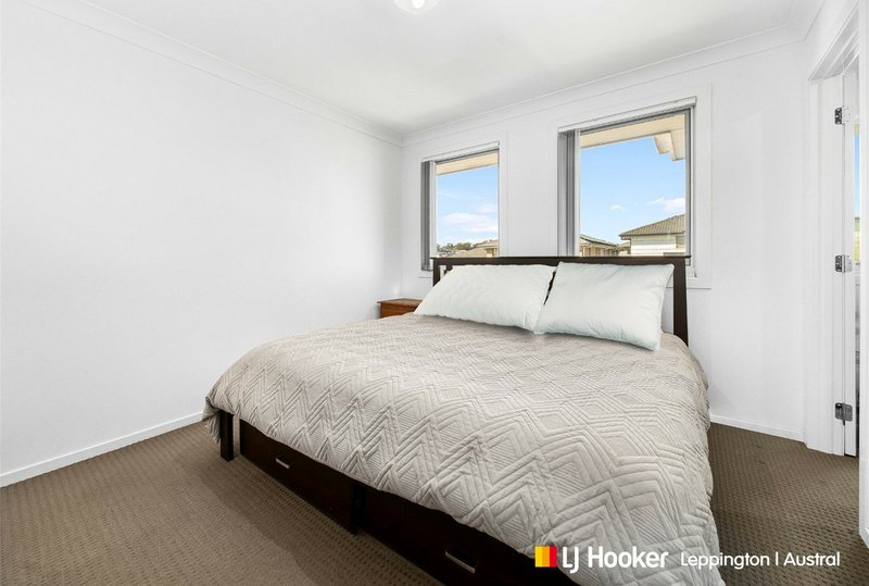 Photo - 5 Swamphen Street, Austral NSW 2179 - Image 6