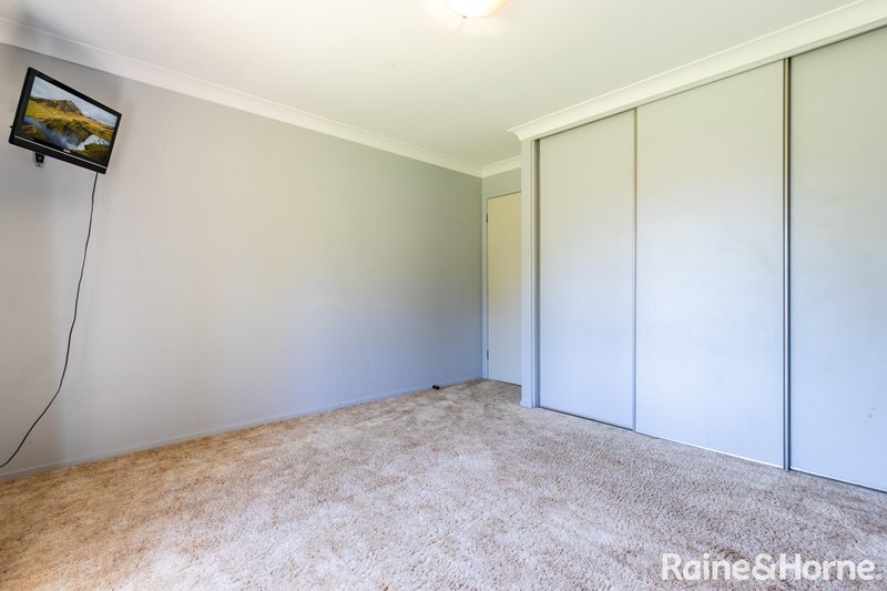 Photo - 5 Swanbrooke Street, Windradyne NSW 2795 - Image 8