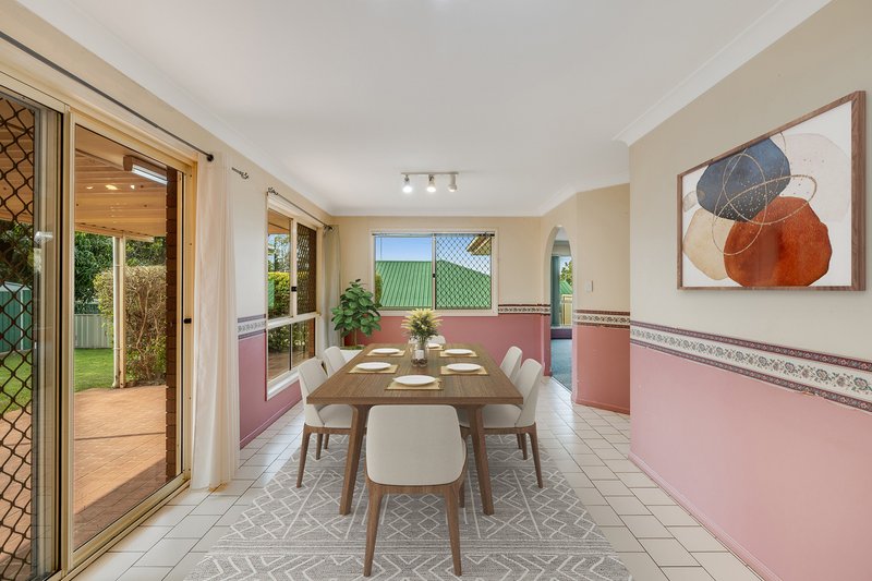 Photo - 5 Swartz Street, Kearneys Spring QLD 4350 - Image 9