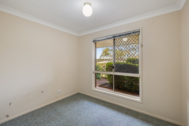 Photo - 5 Swartz Street, Kearneys Spring QLD 4350 - Image 18