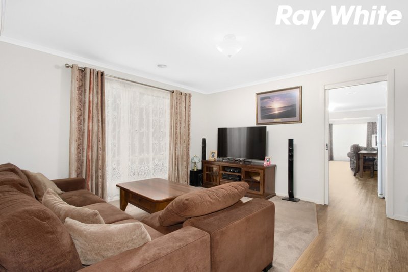 Photo - 5 Sweet Gum Court, Pakenham VIC 3810 - Image 5