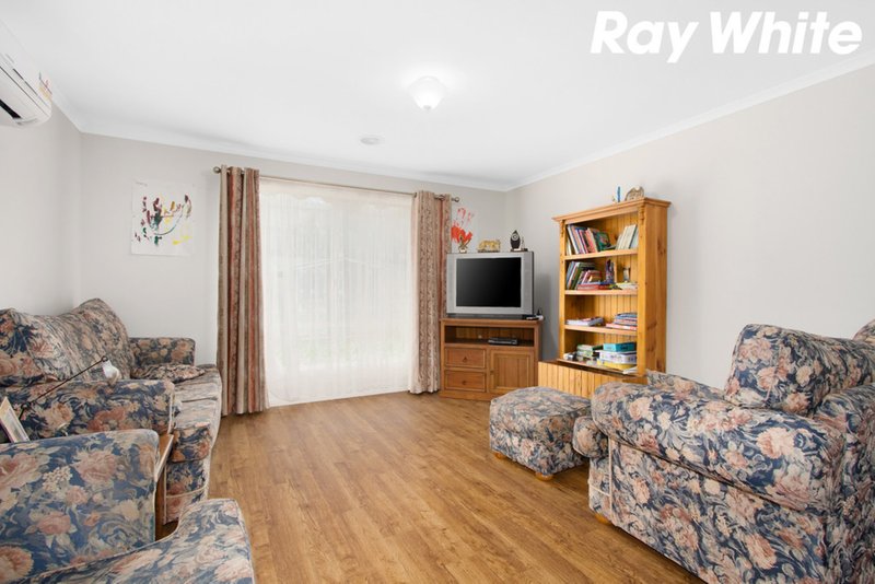 Photo - 5 Sweet Gum Court, Pakenham VIC 3810 - Image 8