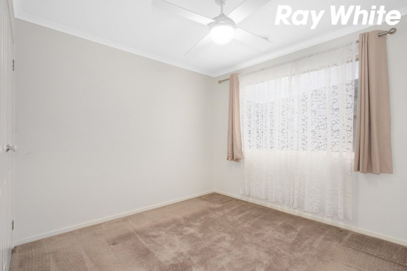 Photo - 5 Sweet Gum Court, Pakenham VIC 3810 - Image 9