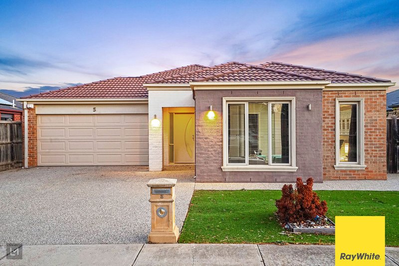 Photo - 5 Swordgrass Avenue, Tarneit VIC 3029 - Image 6