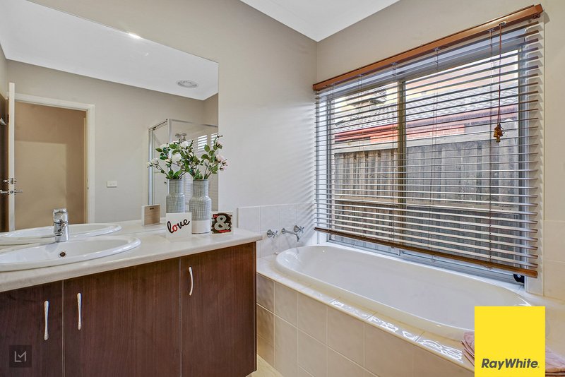 Photo - 5 Swordgrass Avenue, Tarneit VIC 3029 - Image 23