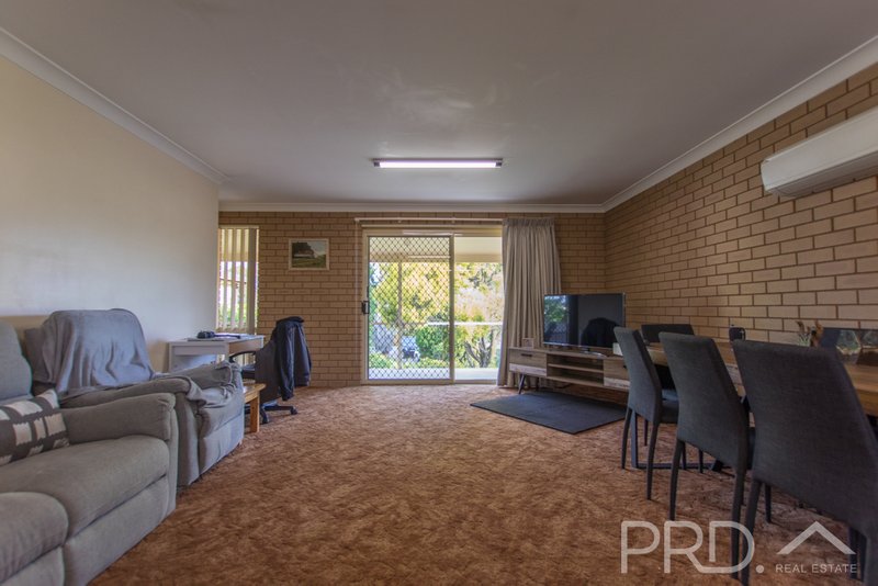 Photo - 5 Sydney Street, Tumut NSW 2720 - Image 6