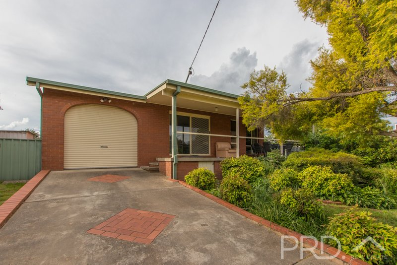 Photo - 5 Sydney Street, Tumut NSW 2720 - Image 12