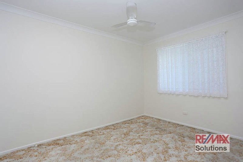 Photo - 5 Symphony Av , Strathpine QLD 4500 - Image 8