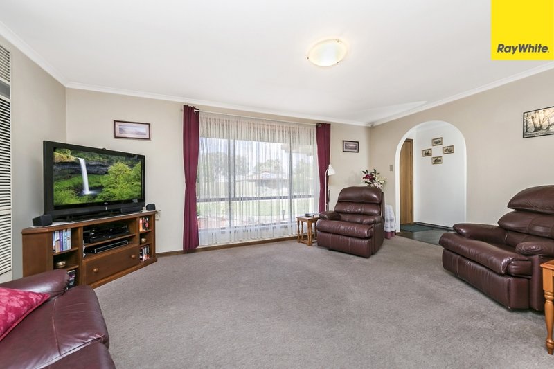 Photo - 5 Taarnby Drive, Salisbury Downs SA 5108 - Image 3