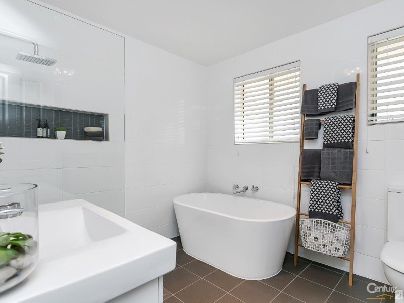 Photo - 5 Taeping Street, Hallett Cove SA 5158 - Image 14