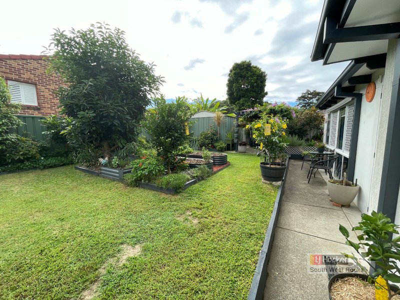 Photo - 5 Tahlee Close, South West Rocks NSW 2431 - Image 20