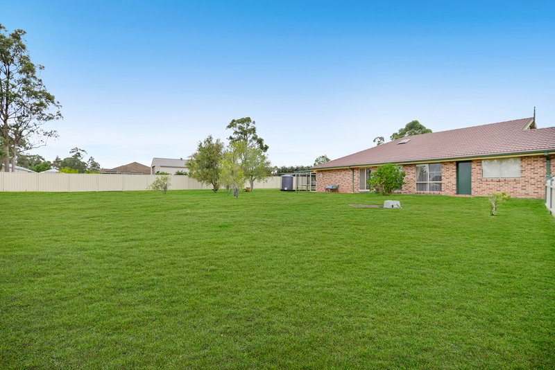 Photo - 5 Tahlee Place, Medowie NSW 2318 - Image 15