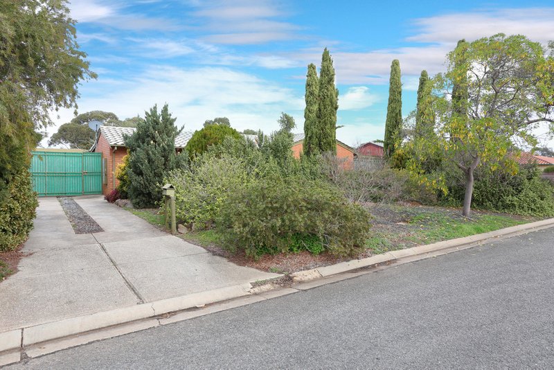 5 Talia Court, Smithfield SA 5114