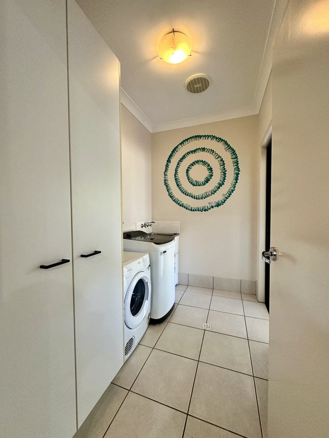 Photo - 5 Tall Trees Way, Little Mountain QLD 4551 - Image 23
