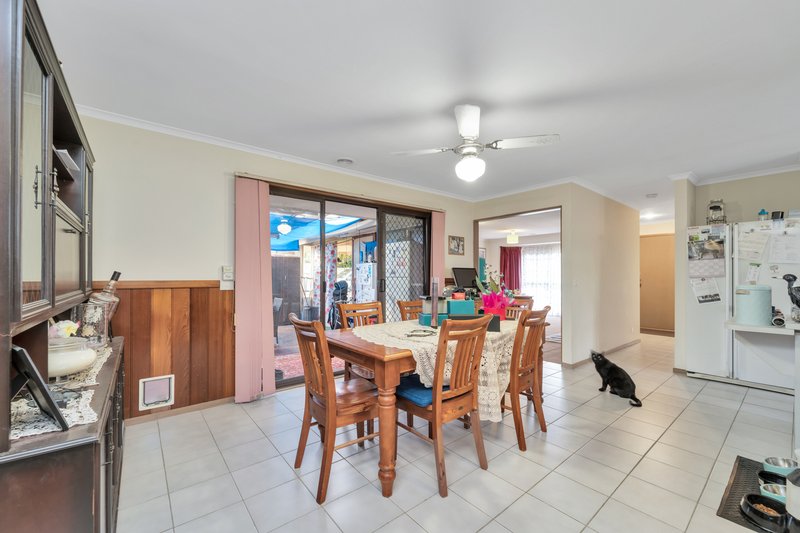 Photo - 5 Tallong Court, Hoppers Crossing VIC 3029 - Image 6