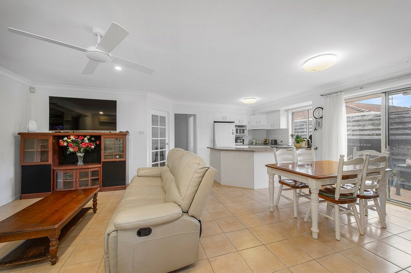 Photo - 5 Tamba Court, Port Macquarie NSW 2444 - Image 2