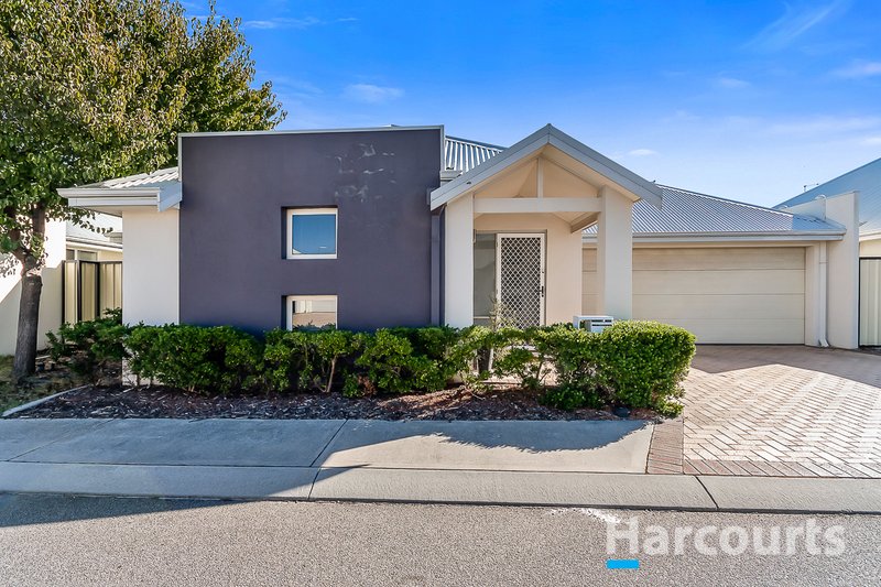 Photo - 5 Tambelyn Street, Clarkson WA 6030 - Image 2