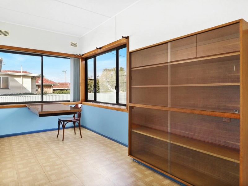 Photo - 5 Tamblin Street, Fairy Meadow NSW 2519 - Image 4