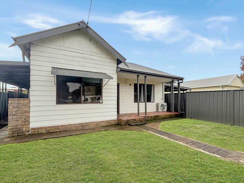 Photo - 5 Tamworth Street, Abermain NSW 2326 - Image 1