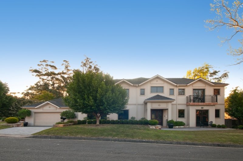 Photo - 5 Tanglewood Place, West Pennant Hills NSW 2125 - Image 10