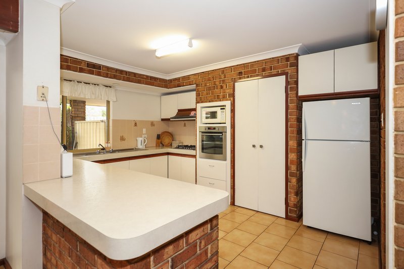 Photo - 5 Tanner Place, Morley WA 6062 - Image 3