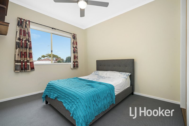 Photo - 5 Taree Close, Pakenham VIC 3810 - Image 12