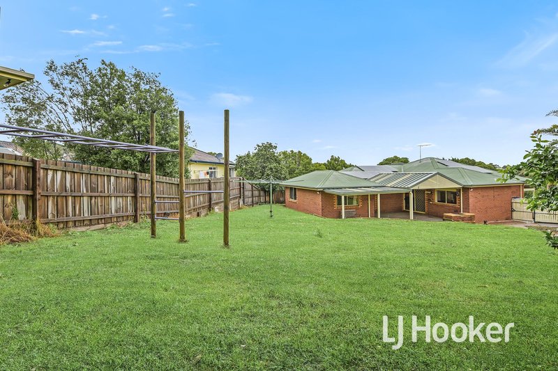 Photo - 5 Taree Close, Pakenham VIC 3810 - Image 15