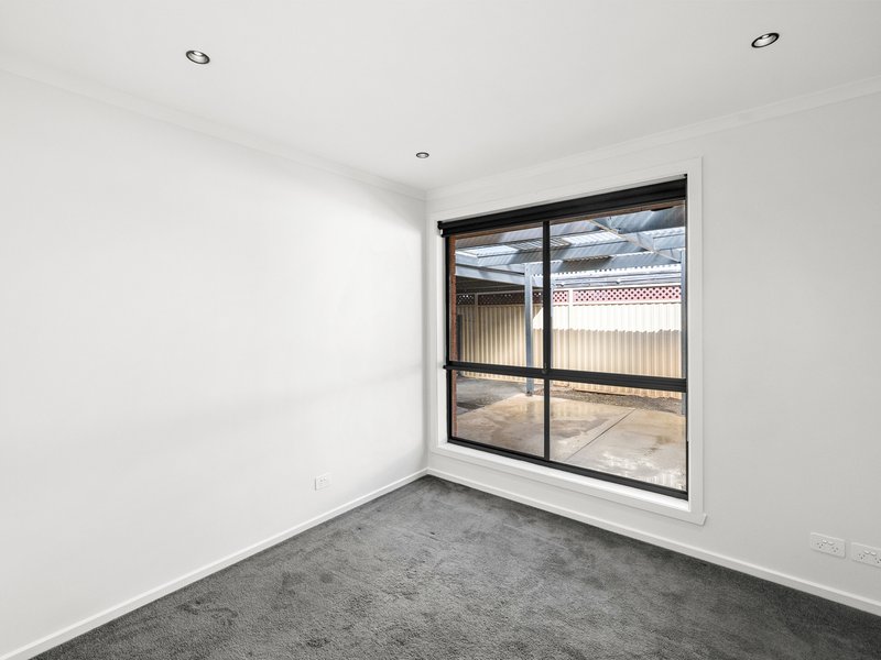 Photo - 5 Tarwin Place, Wyndham Vale VIC 3024 - Image 7
