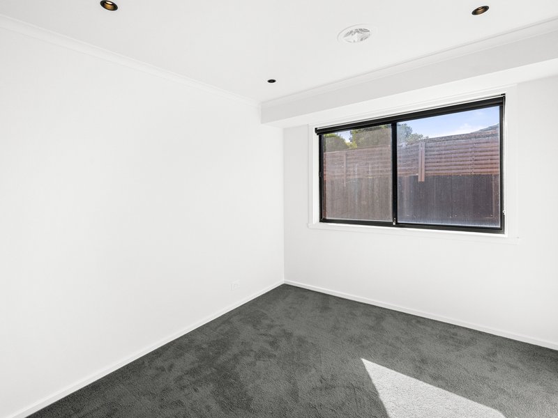 Photo - 5 Tarwin Place, Wyndham Vale VIC 3024 - Image 9