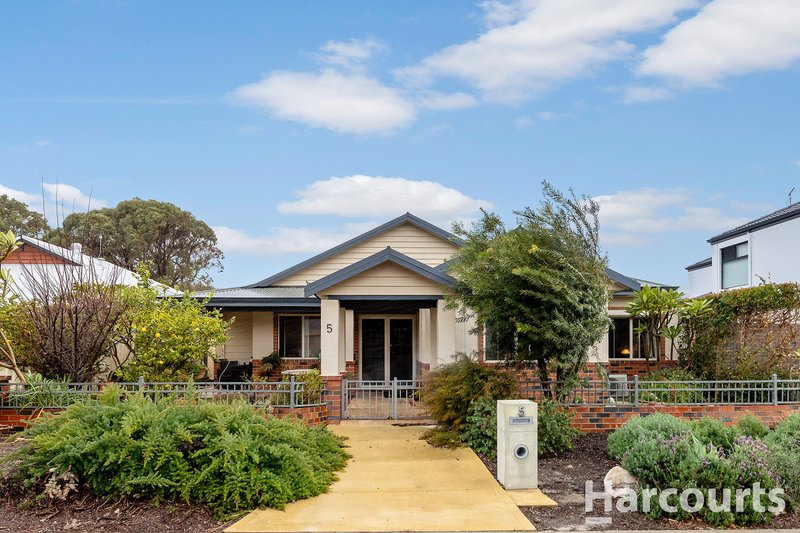 Photo - 5 Tasman Loop, Dudley Park WA 6210 - Image 2