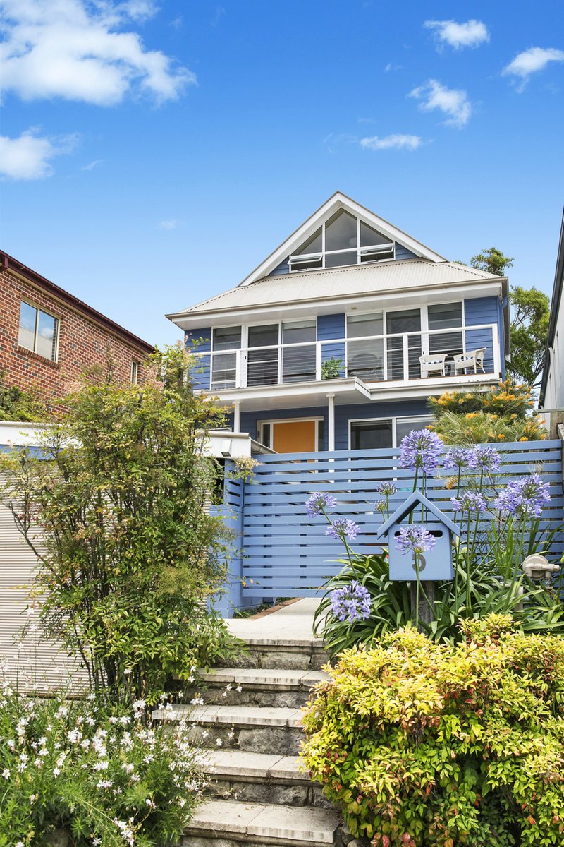 Photo - 5 Tasman Street, Dee Why NSW 2099 - Image 2