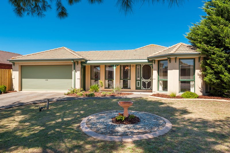 5 Taunton Place, Craigieburn VIC 3064