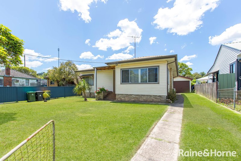 Photo - 5 Taylor Street, Cardiff NSW 2285 - Image 1