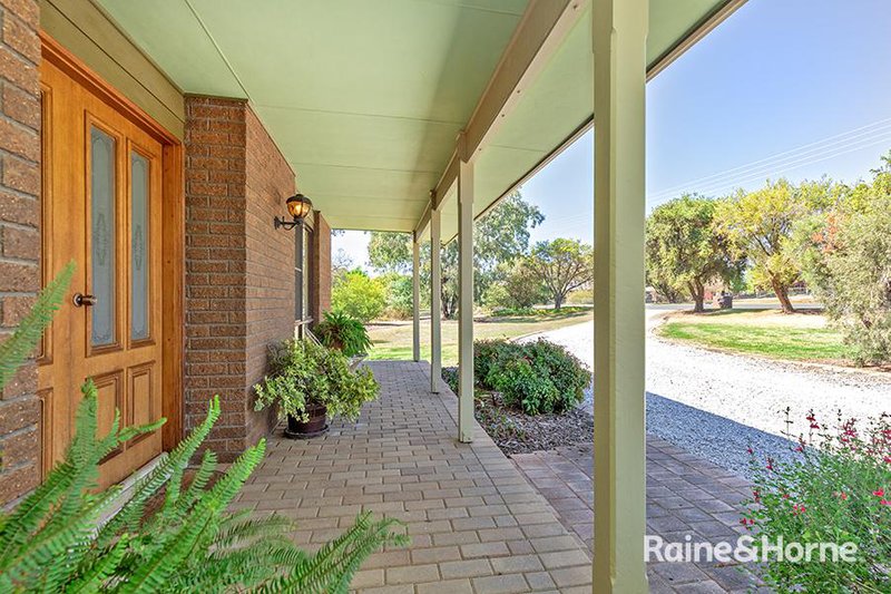 Photo - 5 Telfer Road, Tamworth NSW 2340 - Image 3