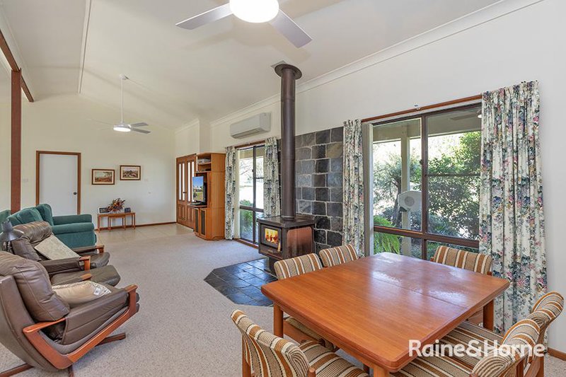 Photo - 5 Telfer Road, Tamworth NSW 2340 - Image 6